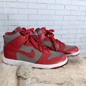 SALE LAST PAIR!! Nike Dunk Retro QS